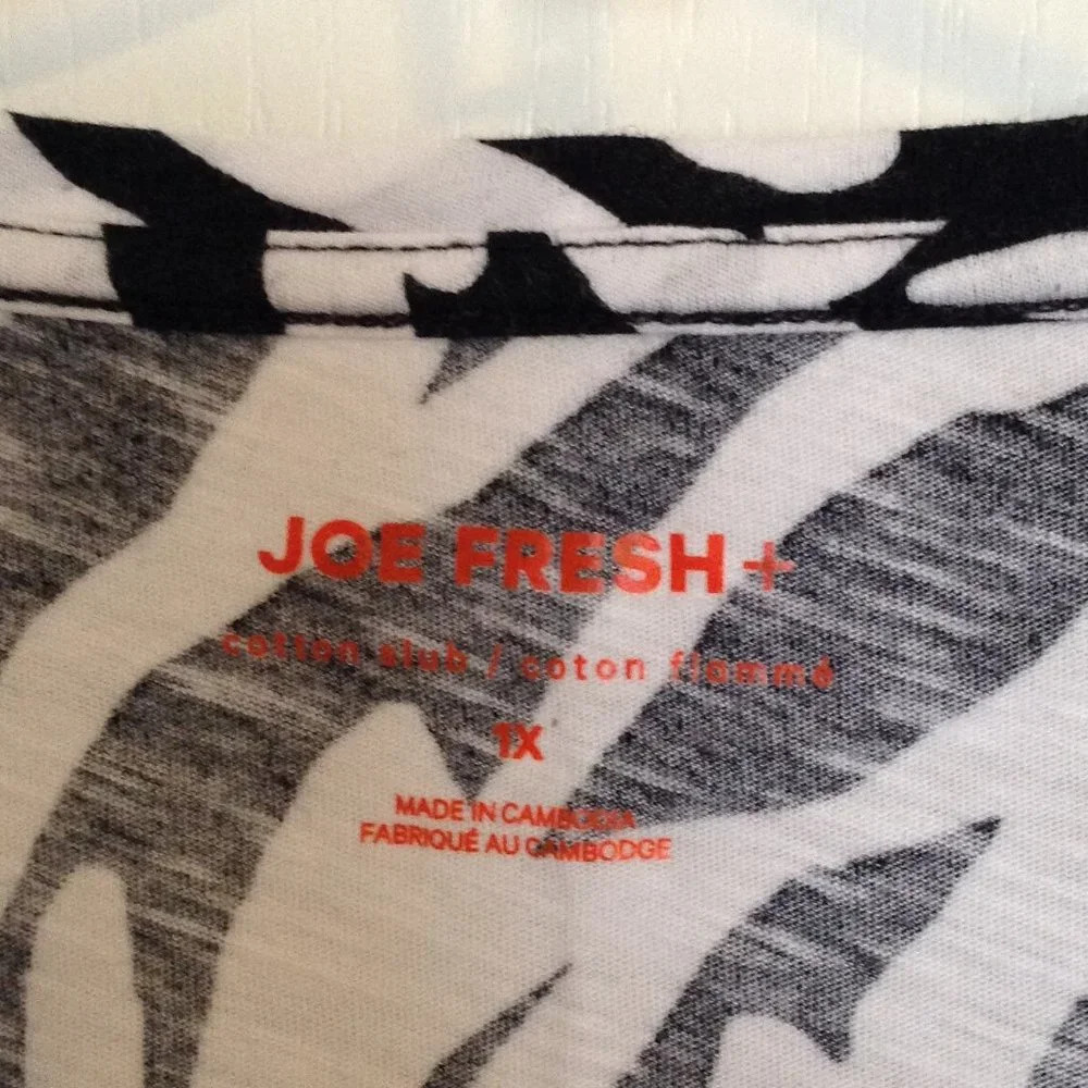 Joe Fresh Short Sleeve Top T-Shirt Size 1X Black White Zebra Print 100% Cotton - Picture 4 of 6